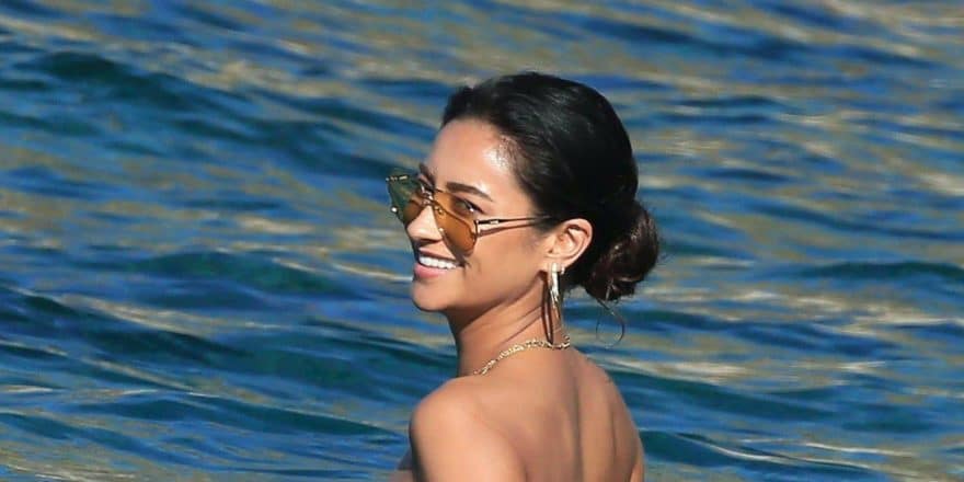 Shay Mitchell Fappening Naked Body Parts Of Celebrities