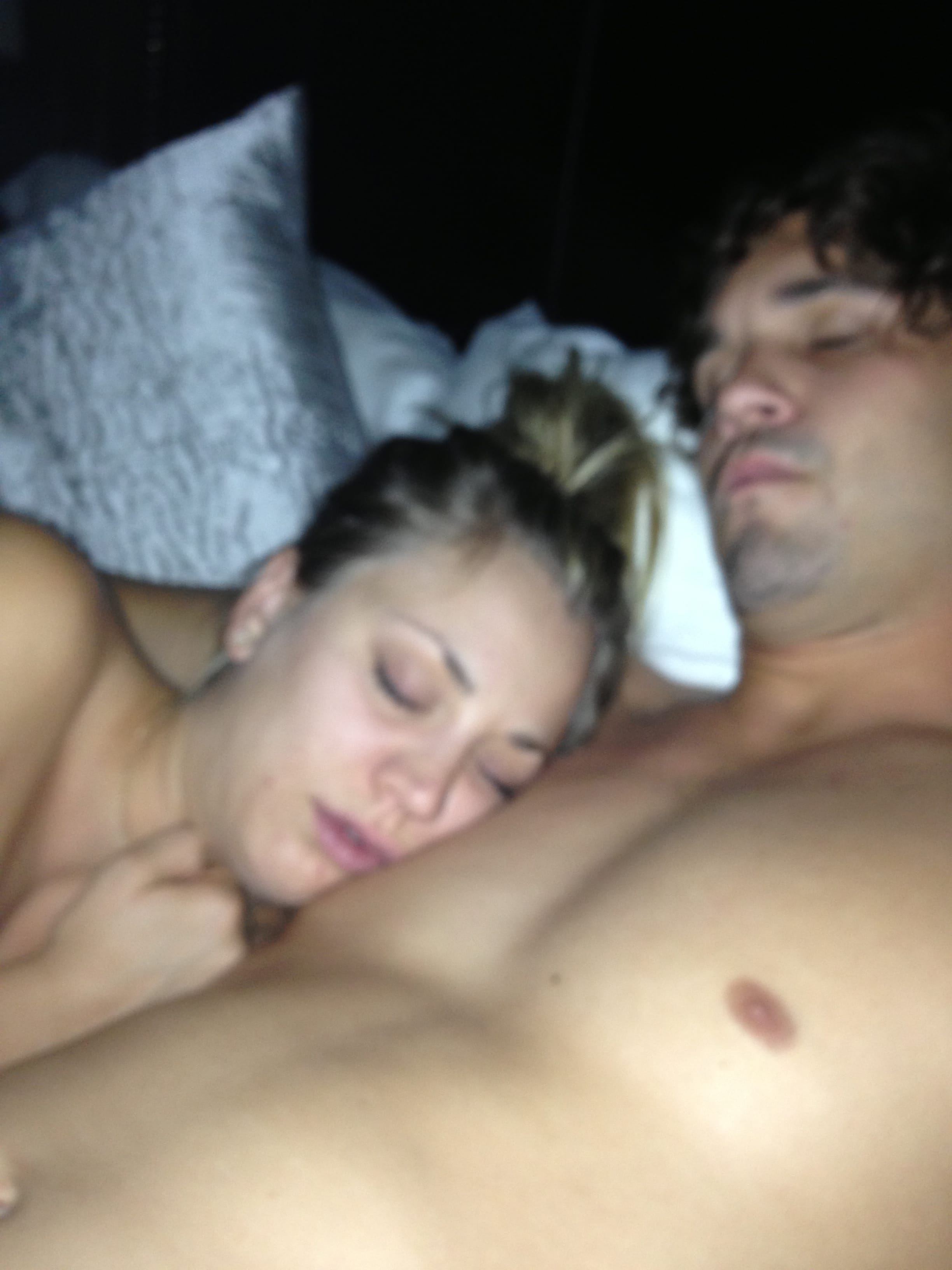 leaked pic of kaley cuoco and her husband after sex