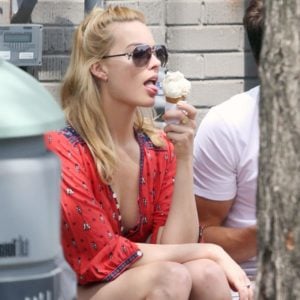 Margot Robbie licking her ice cream