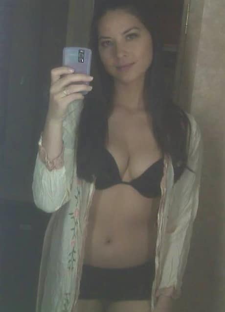 Hacked icloud photo of Olivia Munn taking a mirror selfie in her black lingerie