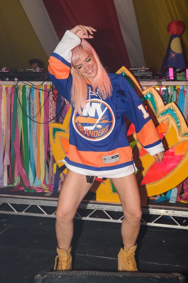 Lily Allen dancing at Funlord show in jersey