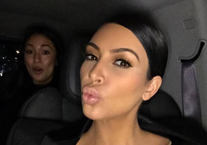 Kim Kardashian kissing selfie