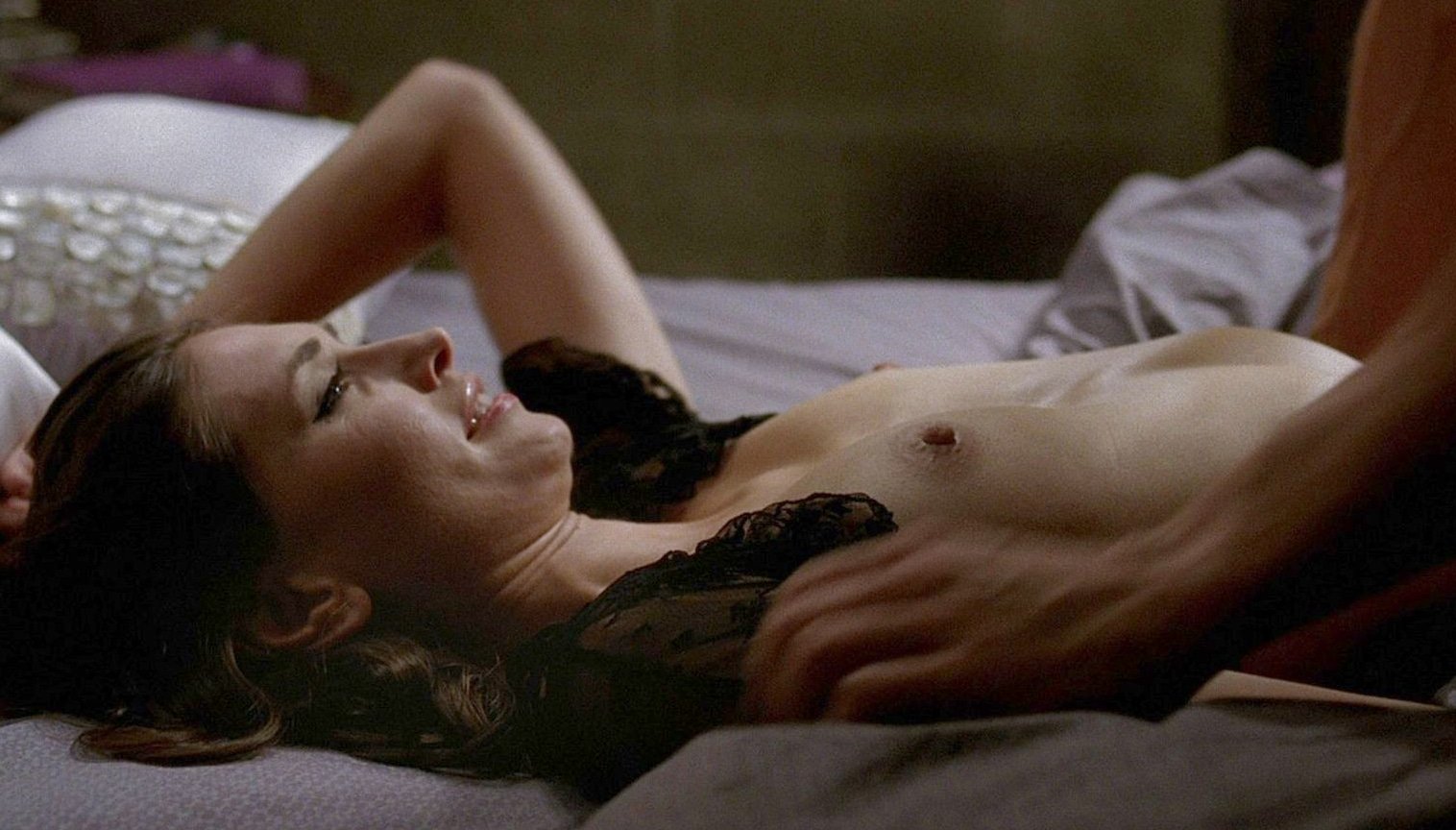 Melissa Benoist topless in bed