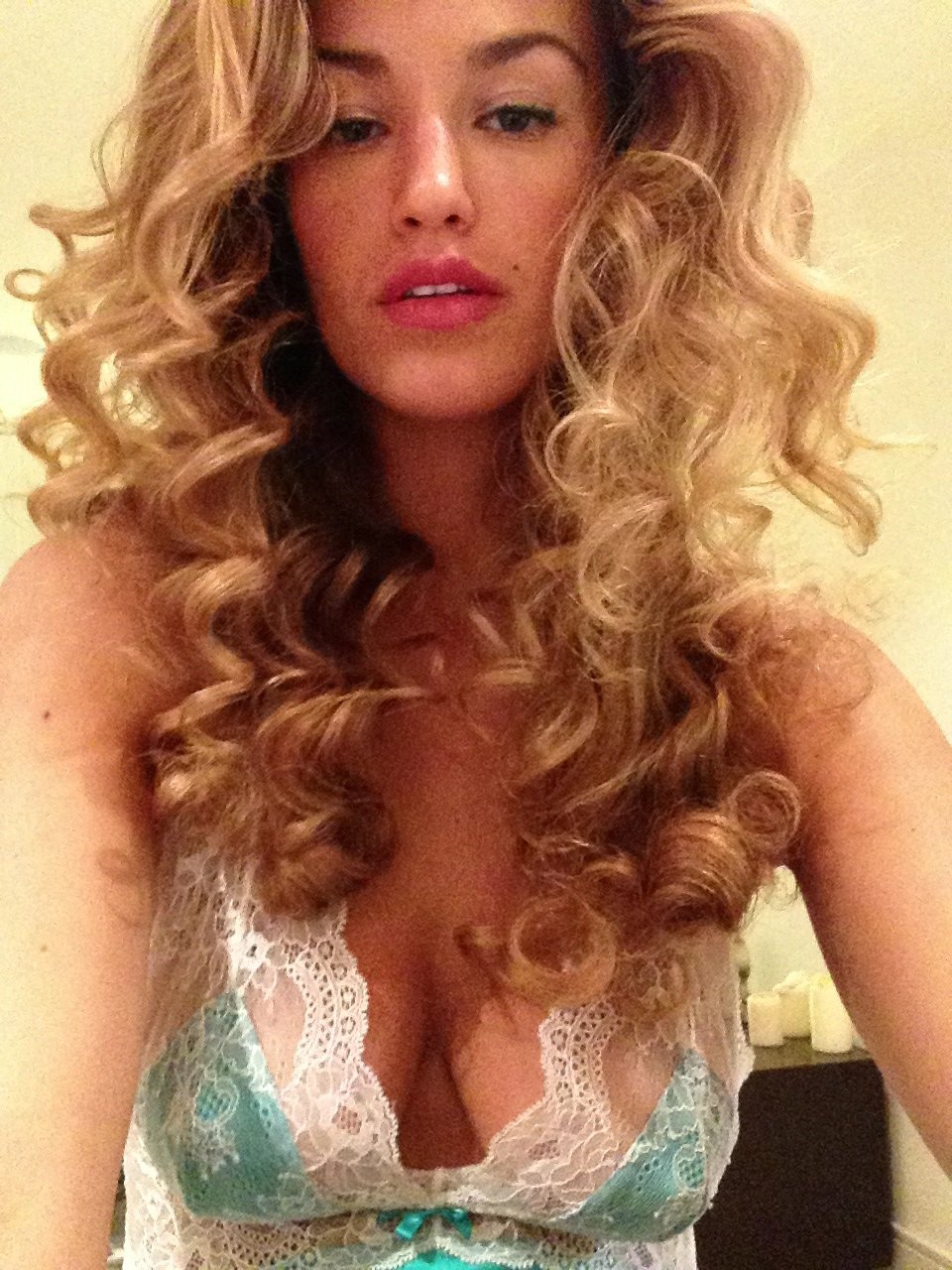 Amy Willerton topless